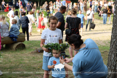 На Ивана на Купала ноченька мала…