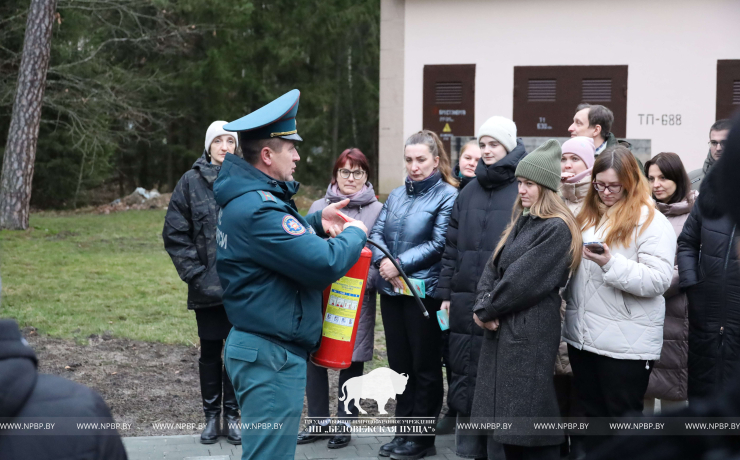 Занятие по использованию первичных средств пожаротушения