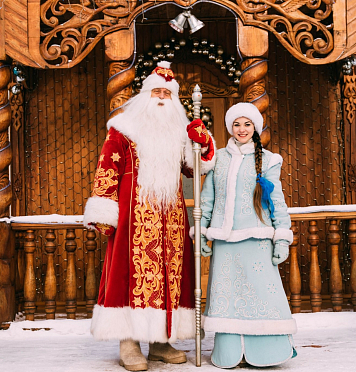 Зимнюю ярмарку-фестиваль в честь 20-летия Поместья белорусского Деда Мороза
