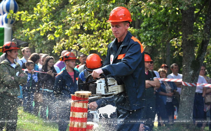 Беловежская пуща ПРИГЛАШАЕТ на День работника леса!