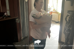 1 мая профсоюзный актив Национального парка «Беловежская пуща» поздравил на дому и вручил живые цветы нашим пенсионерам