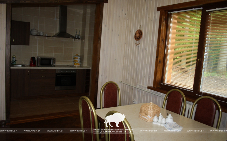 The Hunter's House “Pererov” with camping